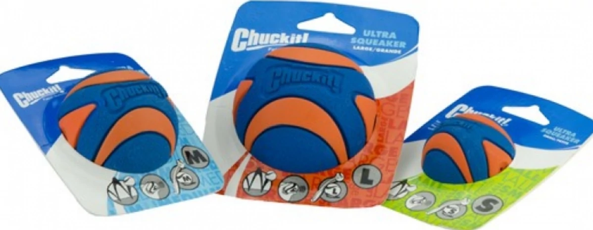 Chuckit! Ultra Squeaker Ball csipogó – S